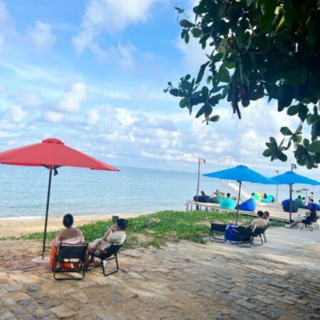 ????Cực sốc, chỉ còn 1 lô duy nhất, đầu tư cực kì rẻ, gần biển Mân Thái.