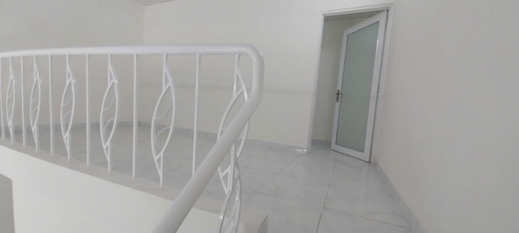 ♥ Nhà gần MT Lê Lai, 65m2, gác đúc cứng ngắc, sân rộng trước sau, 2.x tỷ