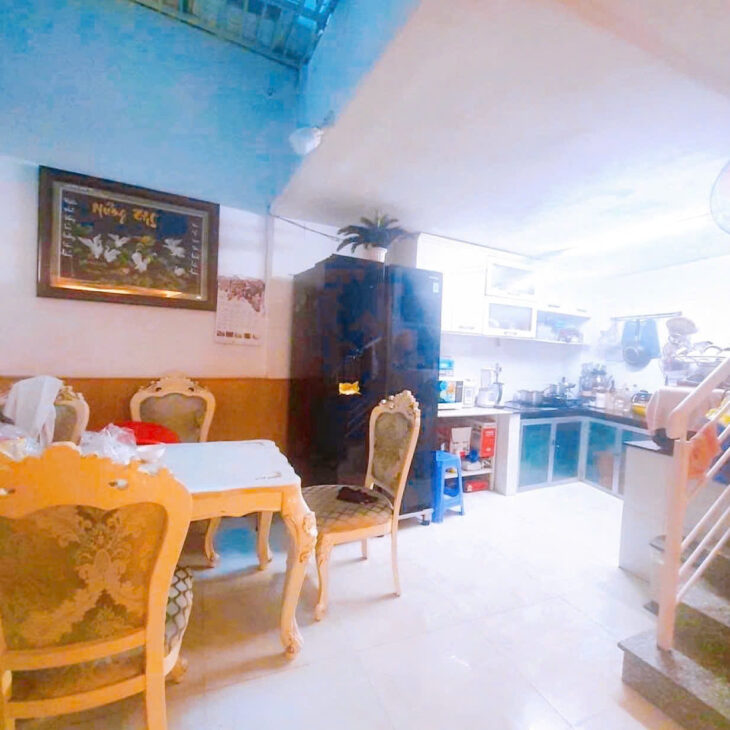 Bán nhà QUẬN TÂN BÌNH, Cách Mạng Tháng Tám, 2 tầng, nở hậu, hẻm Giá 9 tỷ
