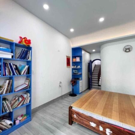 ♥ Nhà Kiệt Ô tô Thi Sách, 60m2, 3 tầng cực đẹp, xịn sò, 4.5 tỷ