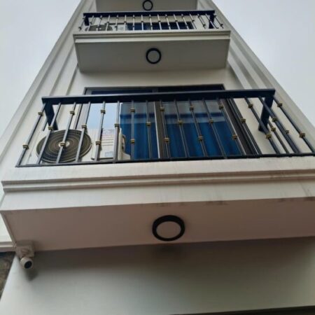 Nhà Mới – Thang máy – Lô Góc Cổ Nhuế – 35m2, 6 tầng nhỉnh 7 tỷ