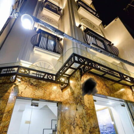 BÁN NHÀ ĐẸP, 4 TẦNG, 3PN, 4WC – VỊ TRÍ VÀNG ĐỀ THÁM, QUẬN 1 – CHỈ 5.7 TỶ