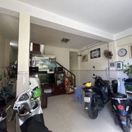 # Kiệt rộng gần Lê Đình Lý, Ô tô đậu vài bước, 72m2, ngang 5.5m, 2 tầng 4PN, 3.2 tỷ # Kiệt rộng gần Lê Đình Lý, Ô tô đậu vài bước, 72m2, ngang 5.5m, 2 tầng 4PN, 3.2 tỷ