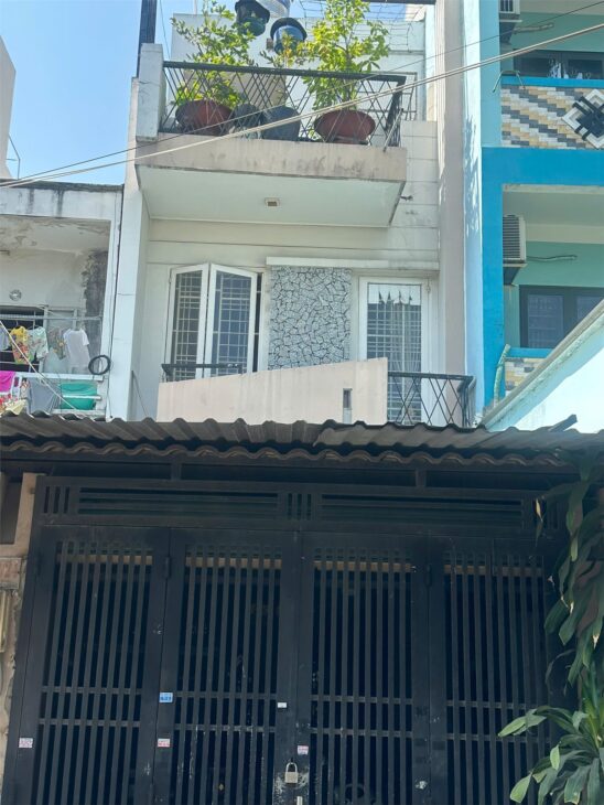 NGAY LÊ VĂN QUỚI 80m2 – 3 TẦNG – 3PN – HẺM XE HƠI – SỔ HỒNG VUÔNG VỨC – CHỈ NHỈNH 6 TỶ