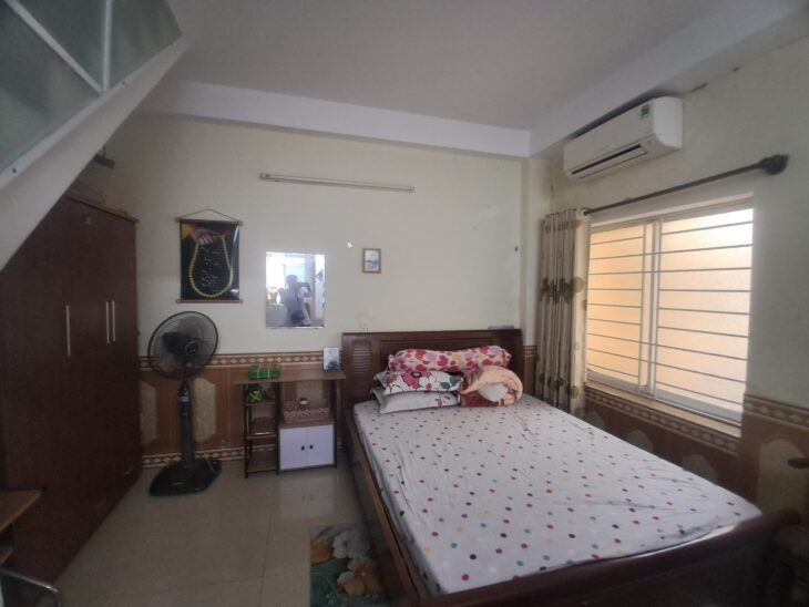 ♥ Sát MT Lý Thường Kiệt, Lô Góc kiệt Rộng, 45m2, 2 tầng, hơn 3 tỷ