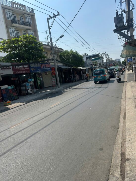 NHANH MỚI KỊP – MẶT TIỀN MÃ LÒ VỪA Ở VỪA KD ĐỈNH – 60M2 (4×15) 3 TẦNG BTCT – GIÁ RẺ CHỈ 5.5 TỶ