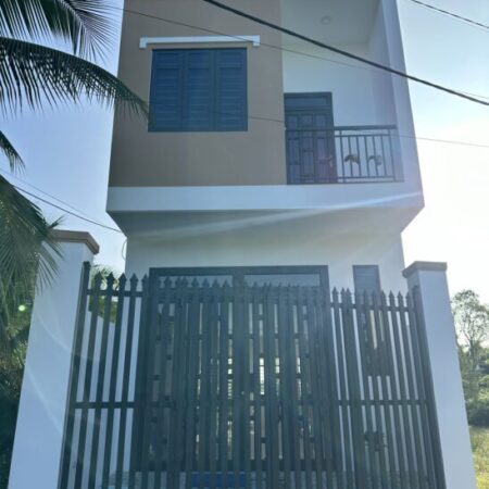 Bán gấp đất full thổ cư đường Trần Thị Thơm, tp.Mỹ Tho 110m2 (5×23)m