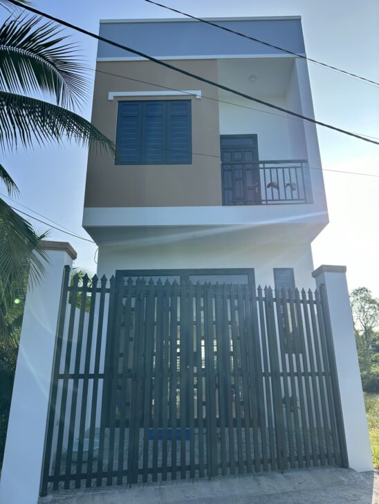 Bán gấp đất full thổ cư đường Trần Thị Thơm, tp.Mỹ Tho 110m2 (5×23)m