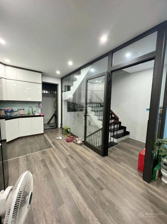 BÁN NHÀ PHÂN LÔ GIẢNG VÕ 80M, 5 TẦNG MẶT TIỀN 4,5M GIÁ 25 TỶ