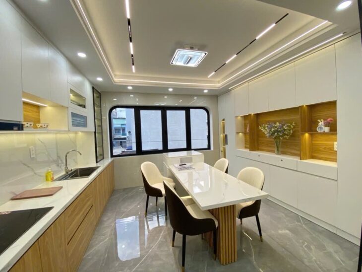 Bán nhà 5 tầng, 58m², 5PN, 5WC, Bình Hưng Hòa, Bình Tân, 7 tỷ