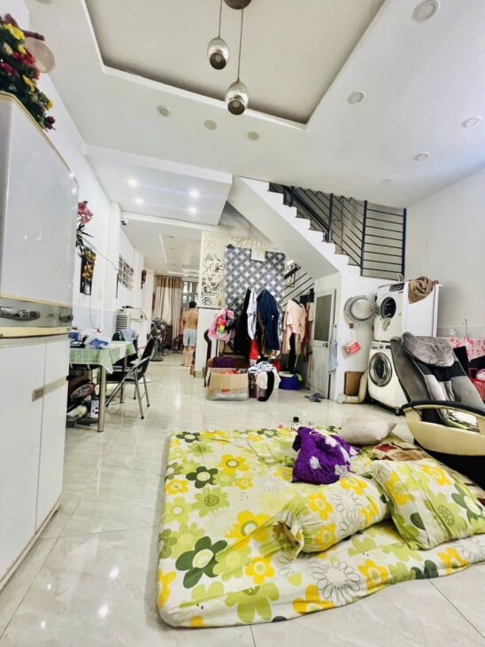 HẺM ÔTÔ 5M – 68M², NHÀ 2TẦNG BTCT/3pn GIÁ 6.6TỶ TL!