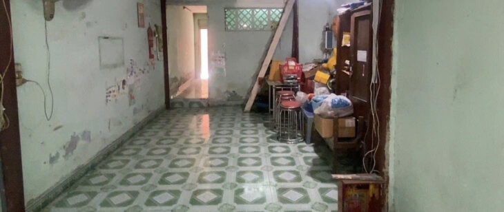 Bán nhà quận 10, đường Cách Mạng Tháng 8, 42m2, cấp 4, hẻm 4m, 6 tỷ