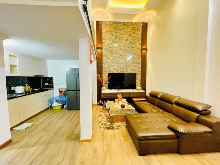 BÁN NHÀ BẠCH MAI HAI BÀ TRƯNG 3 THOÁNG GẦN PHỐ TRUNG TÂM TIỆN ÍCH NGẬPTRÀN NHÀ ĐẸP 8 TỶ