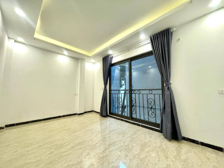 BÁN NHÀ THANH NHÀN HAI BÀ TRƯNG 5 TẦNG THANG MÁY 2 THOÁNG NHÀ MỚI ĐẸP GIÁ 7,9 TỶ