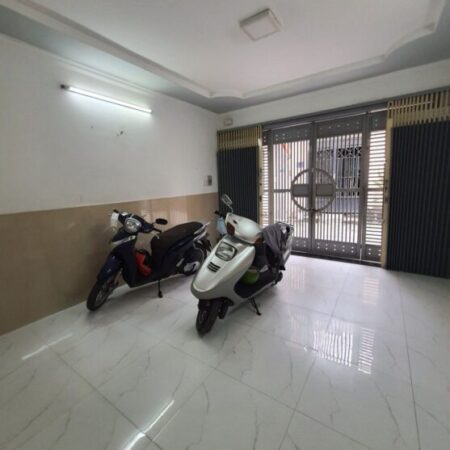 BÁN NHÀ ĐƯỜNG VĂN CAO, 36M2. 2 TẦNG, XE HƠI ĐẬU CỔNG NGAY TTTM AEON TÂN PHÚ. PHÙ HỢP GIA ĐÌNH NHỎ BÁN NHÀ ĐƯỜNG VĂN CAO, 36M2. 2 TẦNG, XE HƠI ĐẬU CỔNG NGAY TTTM AEON TÂN PHÚ. PHÙ HỢP GIA ĐÌNH NHỎ