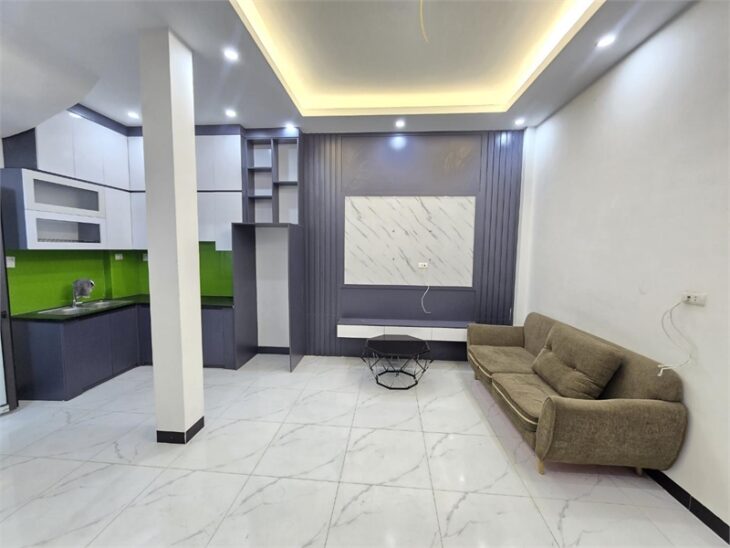 Bán nhà ngay đầu ngõ TẢ THANH OAI- THANH TRÌ 5 TẦNG , MT 5.9 M RẤT GẦN CẦU TÓ, ĐƯỜNG 70