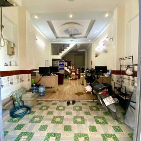 BÁN NHÀ 2 TẦNG MỚI TINH – HẺM NHỰA XE TẢI 6M – NGAY KHU HIỆP THÀNH CITY – XE HƠI NGỦ TRONG NHÀ –