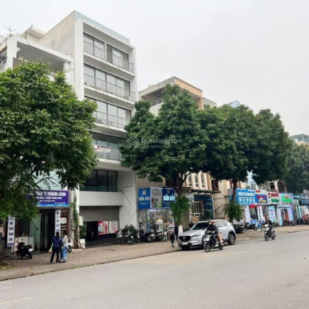 Cơ hội cực hot bán gấp nhà mặt phố Nguyễn Chí Thanh 42m2 x 4 tầng mặt tiền 5m giá chỉ 18 tỷ