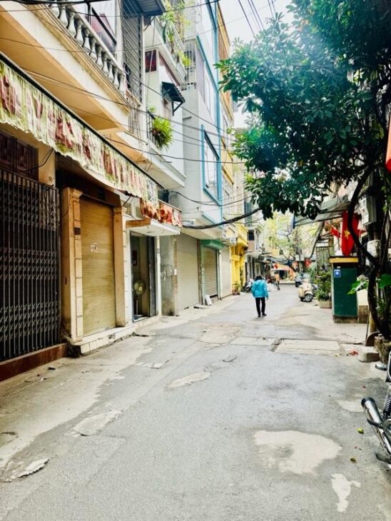 LÔ GÓC – NGUYỄN PHÚC LAI -ĐỐNG ĐA – NỞ HẬU ĐẸP – Ô TÔ TRÁNH – 20 TỶ