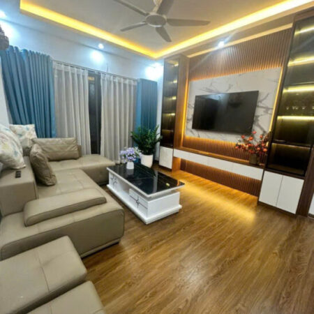 Bán Nhà Mỹ Đình – 70m² x 4 Tầng – 12,5 Tỷ – Tặng Full Nội Thất