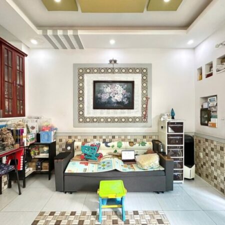 Bán Nhà Nơ Trang Long (4.6×10) 4 Tầng gần Emart, ĐH Văn Lang hơn 6 Tỉ