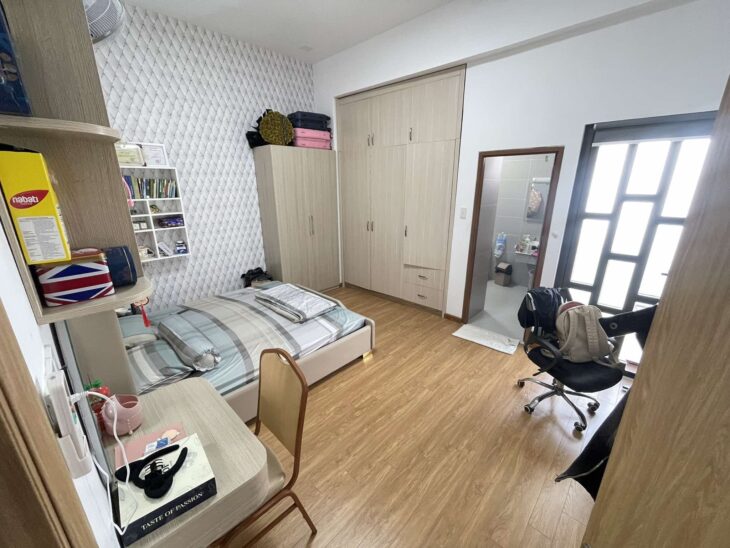 270m2 Hẻm 160 Nguyễn Văn Qùy Q7, xe 16 chỗ vào tận nhà, 2 tầng mới đẹp, giá 15,1 tỷ