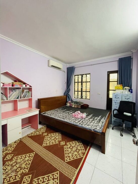Bán Nhà Trần Bình, Mai Dịch, Cầu Giấy – 40m², 5 Tầng, tặng full nội thất, Giá 7 Tỷ
