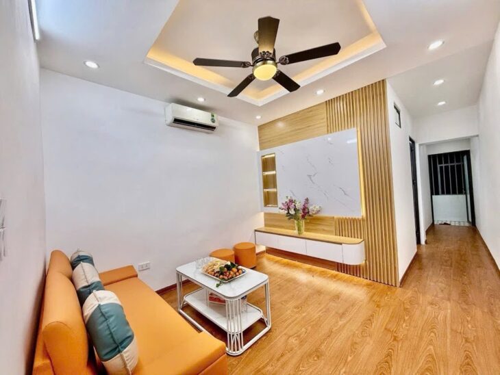 BÁN NHÀ TẬP THỂ 50M2, THÁI THỊNH, ĐỐNG ĐA, HÀ NỘI – GIÁ CỰC RẺ, SỔ ĐỎ CHÍNH CHỦ