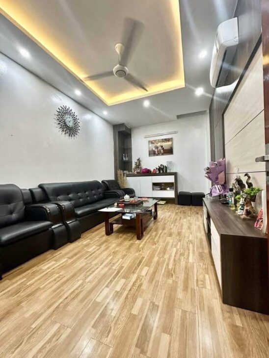 Bán Nhà Xuân Đỉnh 4 Tầng, 62m², ngõ thông Phạm Văn Đồng, kinh doanh, – Giá 10.95 Tỷ
