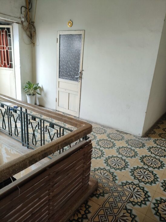 Cho thuê căn hộ khép kín Phố Huế 30m/44m, tầng 4, mặt tiền 3m, 7 tr/th Hai Bà Trưng.