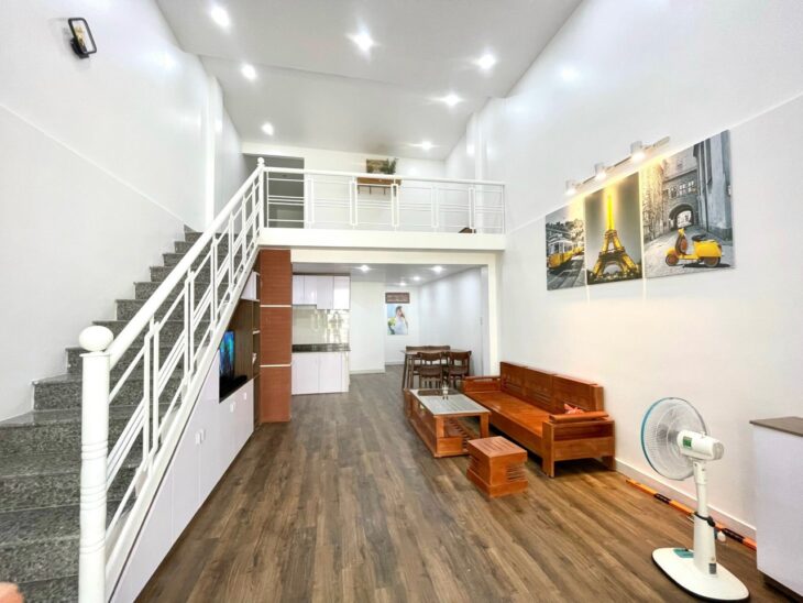 NHÀ ĐẸP LUNG LINH – 50M RA PHỐ – BA GÁC ĐỖ CỬA – GIÁ CHỈ 2.65 TỶ!