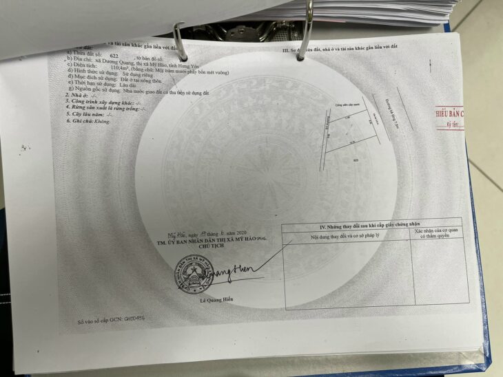 Lô góc cạnh vườn hoa giãn dân Dương Quang, Mỹ Hào, Mặt tiền 8m