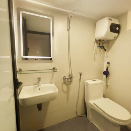 BÁN NHÀ GIÁP BÁT, HOÀNG MAI,70 M2 , 6 TẦNG, MẶT TIỀN 4,2 M, GIÁ 14,5 TỶ,