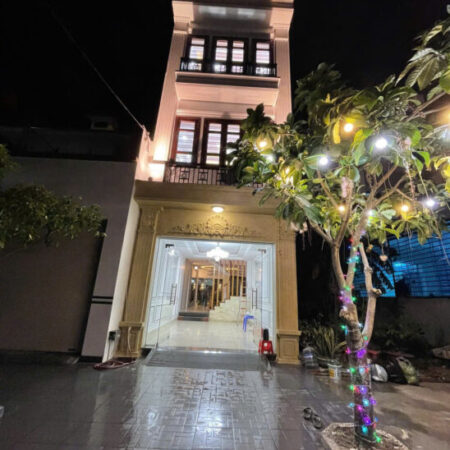 Bán nhà Trung Hành, 72m 4 tầng, độc lập, đường 12m, Giá 6.35 tỉ, cực hiếm