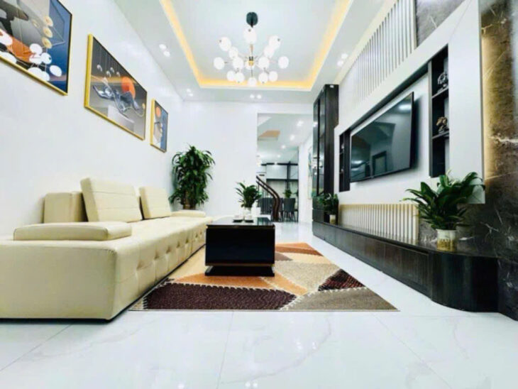 NHƯỢNG LẠI NHÀ CHÙA BỘC! LÔ GÓC 2 THOÁNG-FULL NỘI THẤT- KHỦNG DT47,6M x4TẦNG, GIÁ NHỈNH 9TỶ