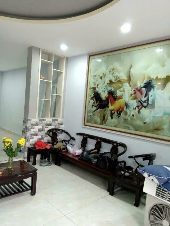 SIÊU Mỹ phẩm NHÀ ĐẸP NGAY CHỢ THỦ ĐỨC – FULL NỘI THẤT – XÁCH VALI Ở NGAY!