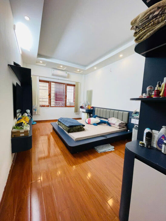 BÁN NHÀ ĐẸP KHƯƠNG HẠ, NGÕ THÔNG, GẦN PHỐ Ô TÔ TRÁNH 5T ,CHỈ 6.9 TỶ