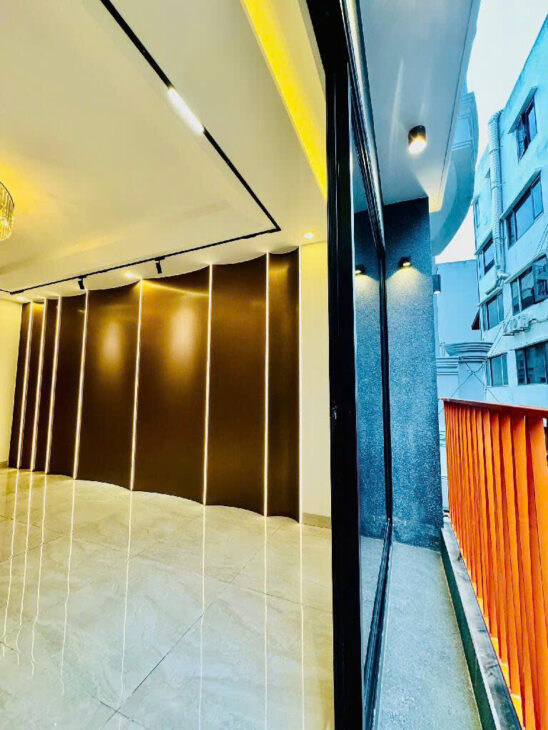 bán nhà Đống Đa, mặt phố Đông Các, ô tô tránh đỗ, kinh doanh sầm uất