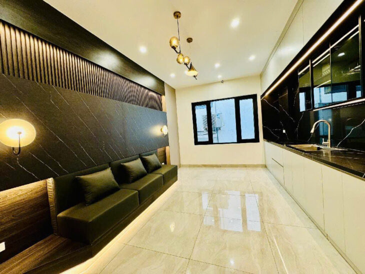 bán nhà Đống Đa, mặt phố Đông Các, ô tô tránh đỗ, kinh doanh sầm uất