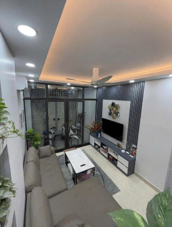 bán nhà Thanh Xuân 50m Vũ Tông Phan, sát ô tô, kinh doanh ổn định