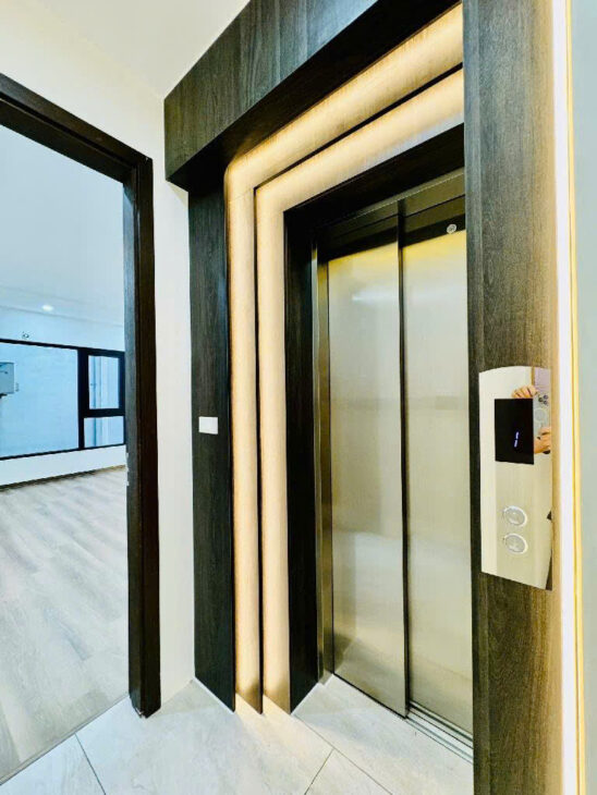 NHÀ MẶT PHỐ – NỞ HẬU – Trung tâm Đống Đa – 2 mặt tiền 63m2 x 5 Tầng