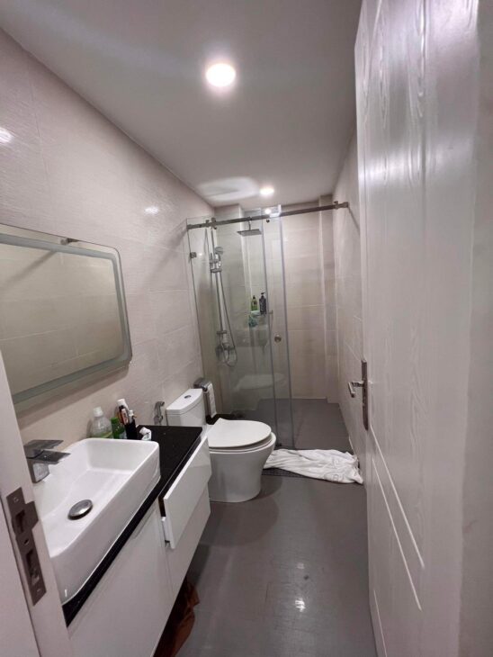 Siêu phẩm mặt tiền 5 tầng HĐT 80tr/th chỉ 26 tỷ Trường Sa P14 Quận 3