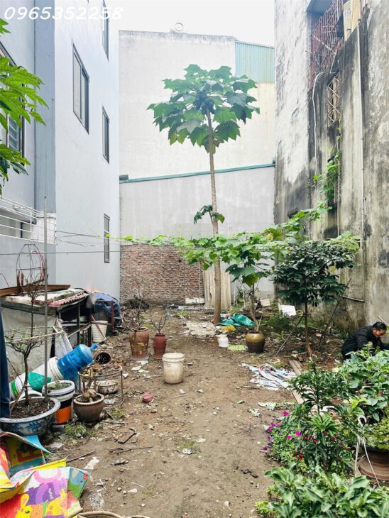 Bán mảnh khu đất 131m xe con trong căn nhà khu Tả Thanh Oai, Thanh Trì