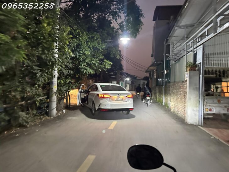 Bán mảnh khu đất 131m xe con trong căn nhà khu Tả Thanh Oai, Thanh Trì