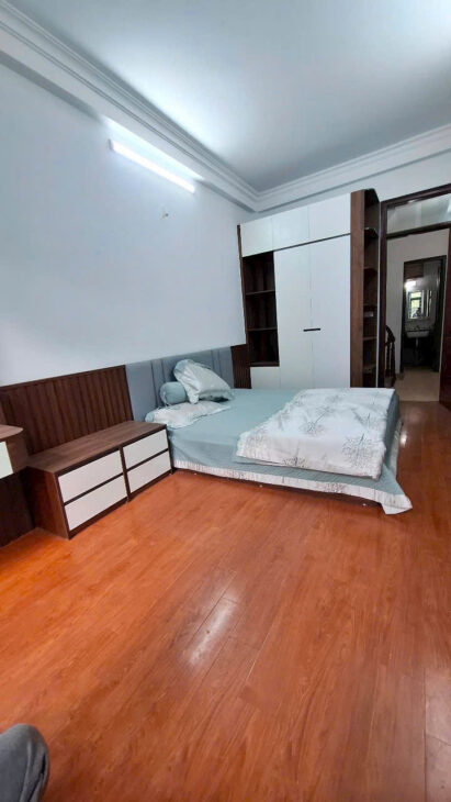 Bán Nhà 5 Tầng Phố Nam Dư – Giá Chỉ Hơn 5 Tỷ. Sổ đỏ chính chủ trao tay.