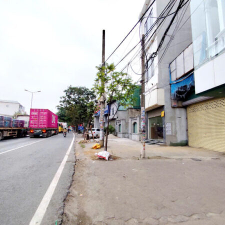 Bán nhà xưởng mặt đường Nguyễn Văn Linh, 100m, vỉa hè 6m, Giá 5.8 tỉ