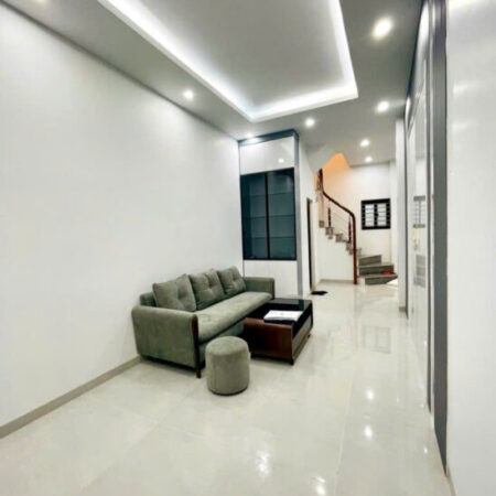 Em Bán Nhà Kim Mã / 5 Tầng 38m2 dân xây -7x tỷ