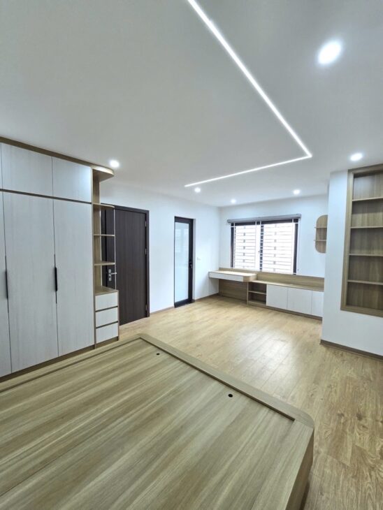 SIÊU PHẨM THÁI HÀ-NHÀ MỚI-6 TẦNG THANG MÁY ĐẸP NHƯ KHÁCH SẠN 5*