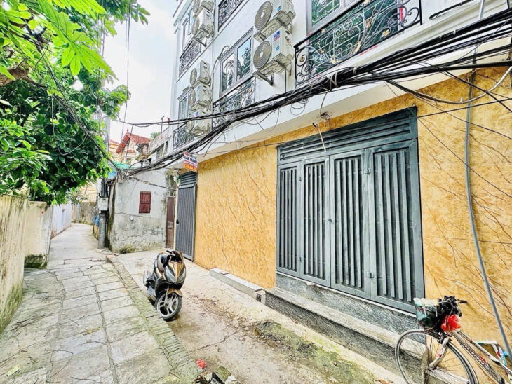 Bán ccmn thanh đàm 7 tầng thang máy long lanh 3 thoáng dòng tiền 1,5 tỷ năm hoàng mai