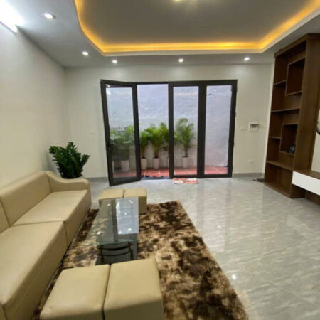 116 triệu/m2-Nhà đẹp ở luôn-hàng xóm Time City- 68m2 x 5T-giá chỉ 7.8 tỷ-Tam Trinh, Hoàng Mai